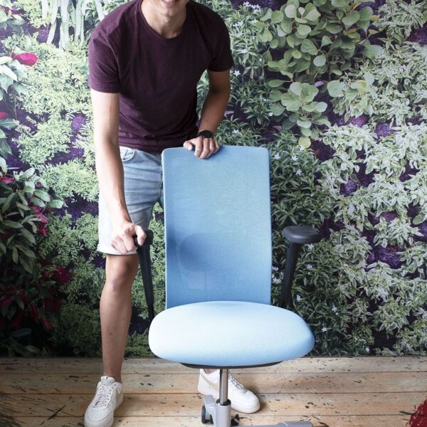 Gebruiker met de HÅG Futu